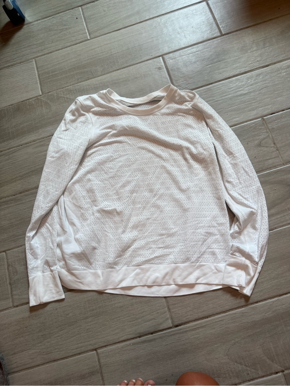 Lululemon white long sleeve